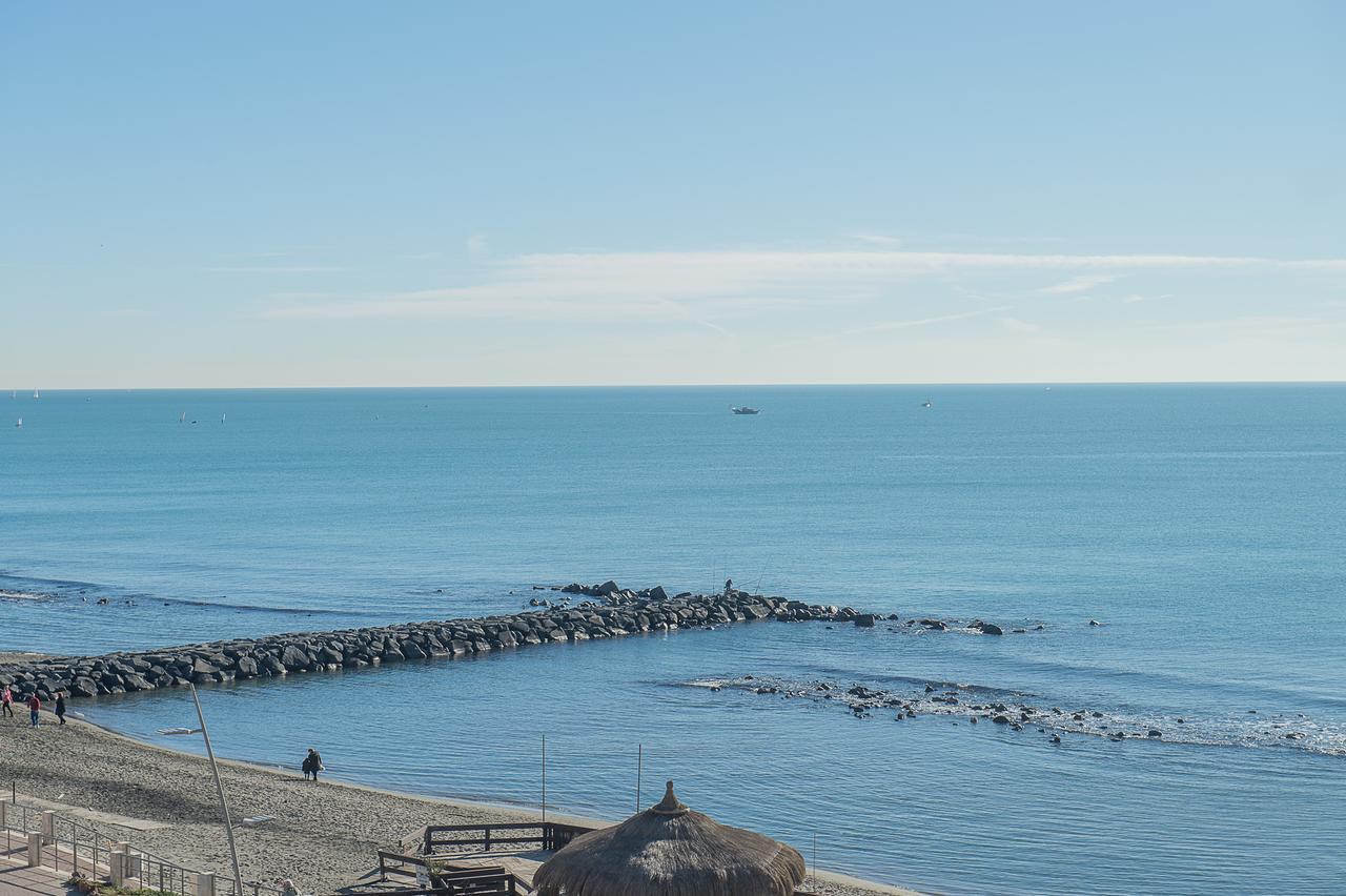Appartamento Santorini Lido di Ostia Luaran gambar